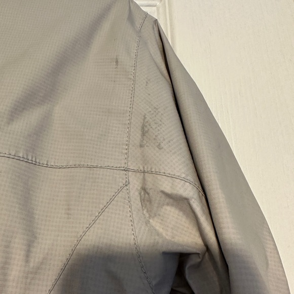 Marmot Precip Women’s Rain Jacket/Windbreaker - Picture 6 of 11